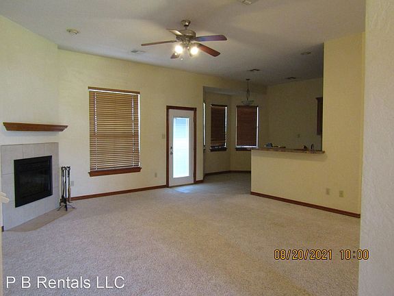 2nd image of 5205 SW Dove Creek Blvd