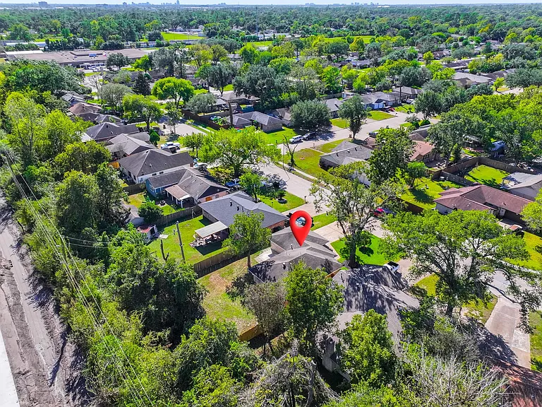 10126 Pine Moss Dr — Photo 49