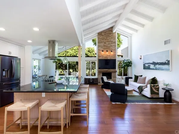 724 Camino Catalina, Solana Beach, CA 92075