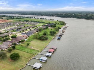 3536 Abes Landing Dr, Granbury, TX 76049