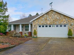 1326 SW 14th St, Dallas, OR 97338