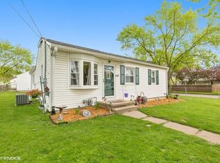 647 Wallgate Ave, Waterloo, IA 50701