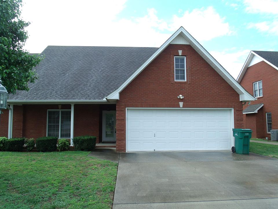 1st image of 373 Chase Cir