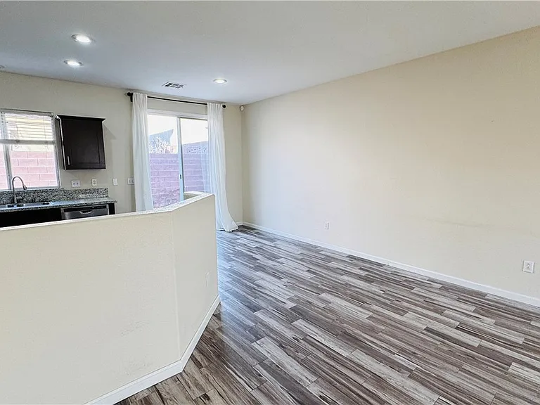 2713 Good Fellows St — Photo 18