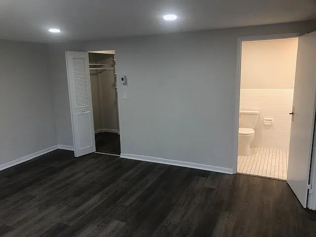Pleasant Park Apartments — Photo 20