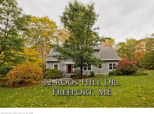 12 Roos Hill Dr, Freeport, ME 04032