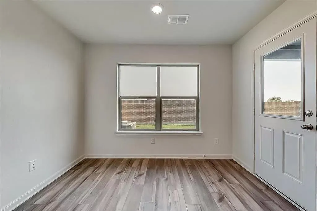 13821 Musselshell Dr — Photo 2