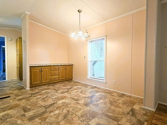 5th image of 29 Parkwood Drive