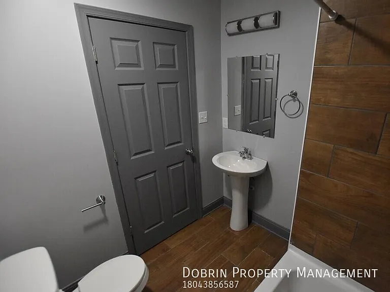 106 E Clay St #A — Photo 23