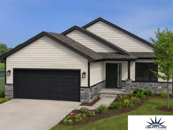 2911 Lakeside Dr, Plattsmouth, NE 68048