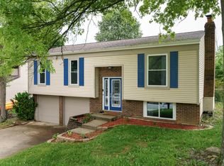 1525 Woodside Dr, Florence, KY 41042