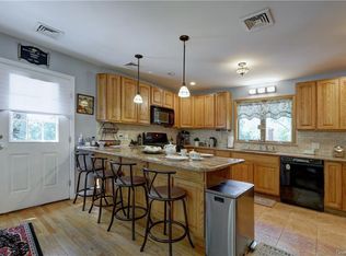 74 Lexington Rd, Tappan, NY 10983