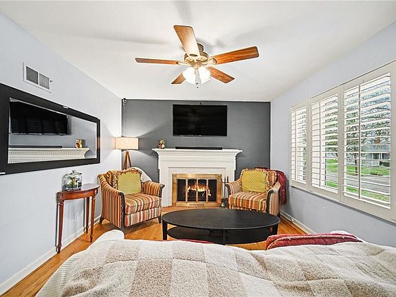 5th image of 5630 Beverly Ln