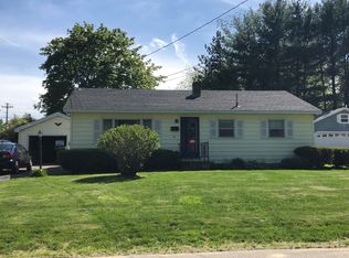 65 Park Ave E, Brewer, ME 04412