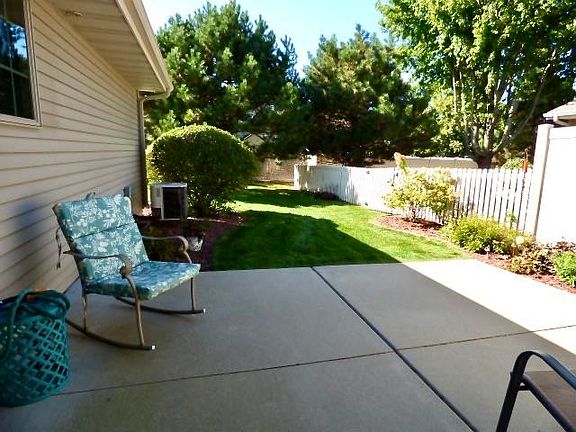 5th image of 3905 Galaxy Dr