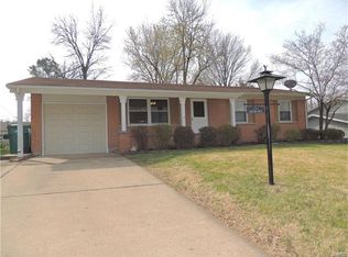 253 Tapestry Dr, Saint Louis, MO