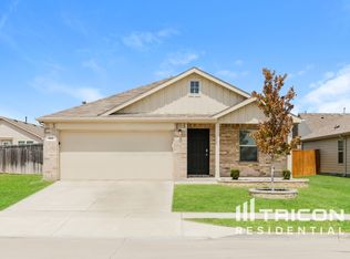 460 Blue Crow Ln, Haslet, TX 76052