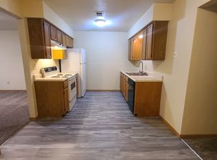 153 NW Zaun Ave, Blue Springs, MO 64014
