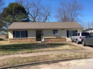 2607 Beech Dr, Evansville, IN 47714