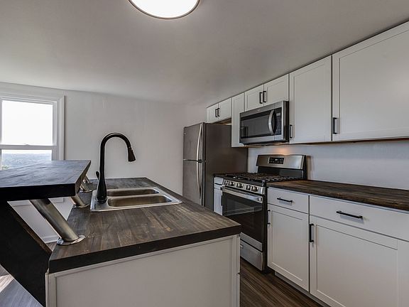 5th image of 7 Renwick St Floor 2
