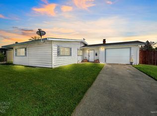 8300 Butternut Dr, Citrus Heights, CA 95621