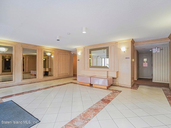 2nd image of 95 Essex Dr APT 4G