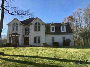 8659 Jackman Rd, Temperance, MI 48182