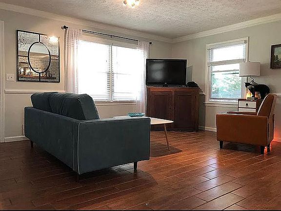 2nd image of 15 Ponderosa Trl
