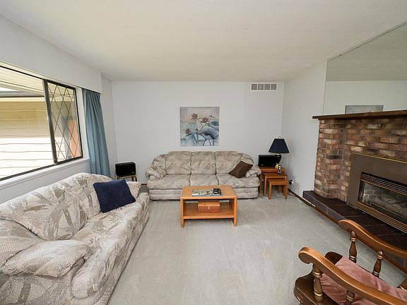 4th image of 6473 Norvan Rd