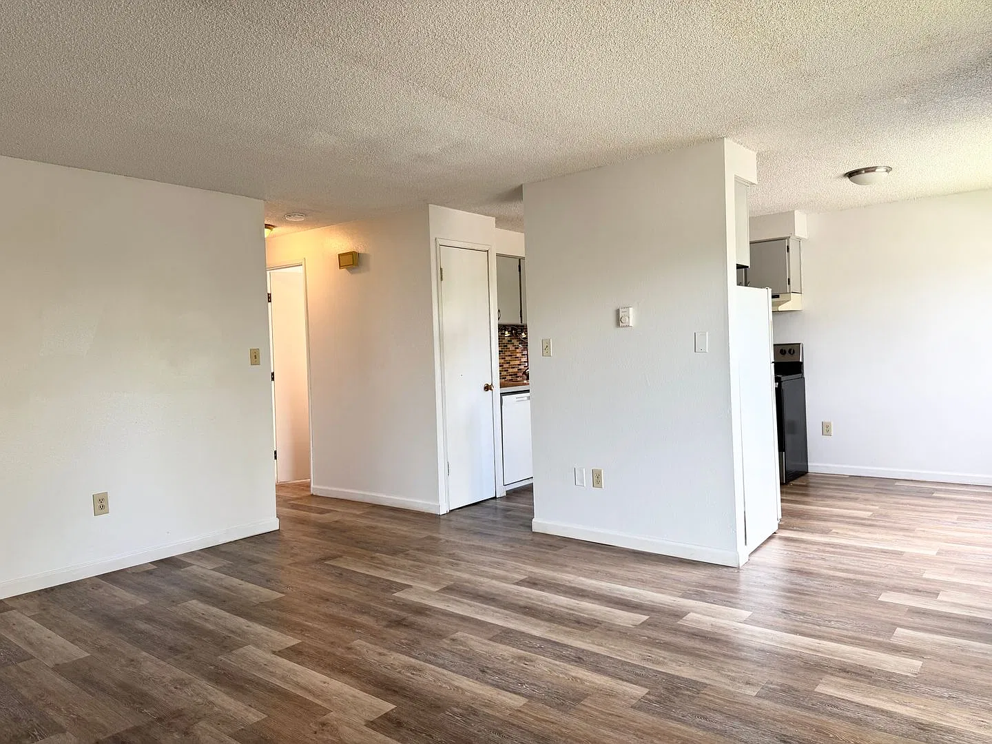 Oak - Spokane — Photo 3
