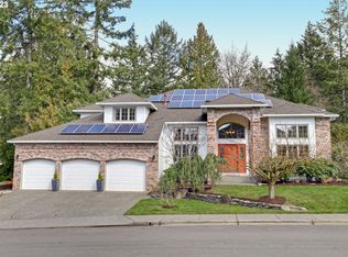 12437 NW Woodland Ct, Portland, OR