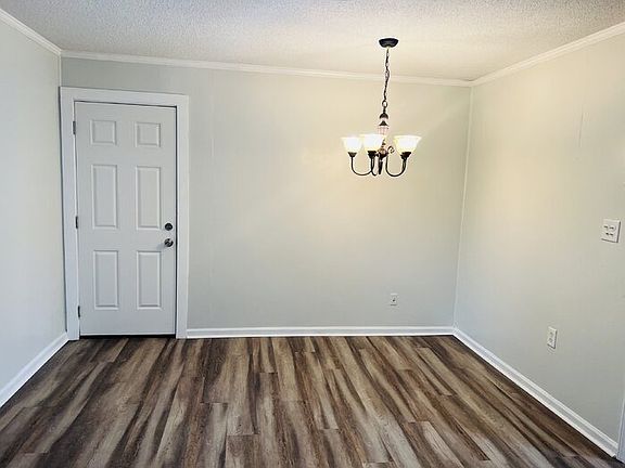 2nd image of 519 E Richardson Ave