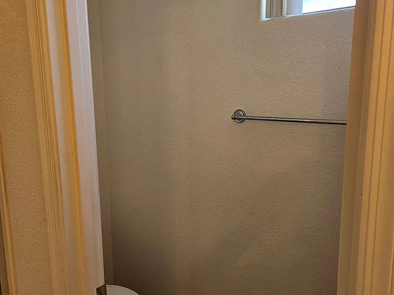 890 E Kyle Ct — Photo 15