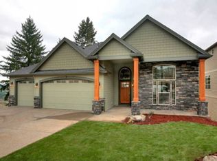 4210 Falcon Ridge Ter, Medford, OR 97504