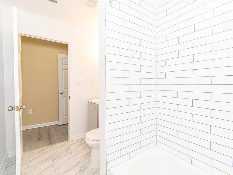 2027 McCulloh St #2 — Photo 4