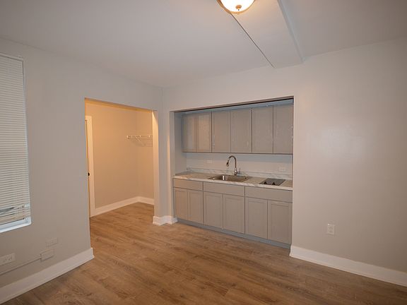 3rd image of 314 N Central Ave #2