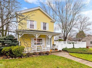 301 S 7th St, Saint Clair, MI