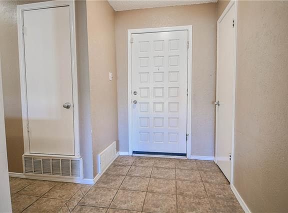 4th image of 7201 Timberidge Dr