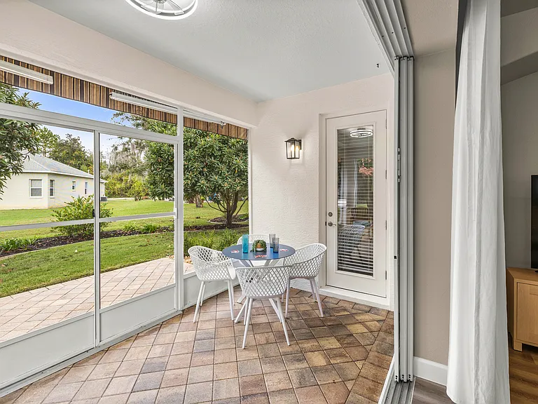 3011 N Folkestone Loop — Photo 35