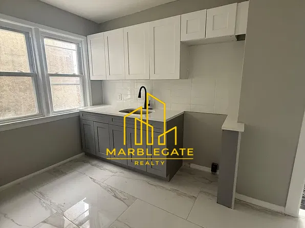 25 Rowland St #33, Newark, NJ 07104