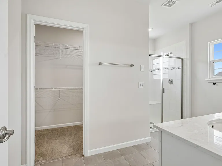 2030 Oglethorpe Dr — Photo 44