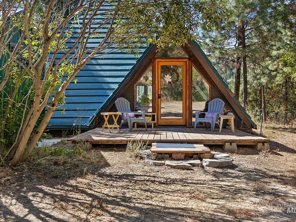 1st image of 25 Park Ln