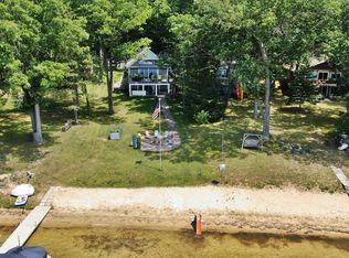 15871 Pretty Lake Dr, Mecosta, MI