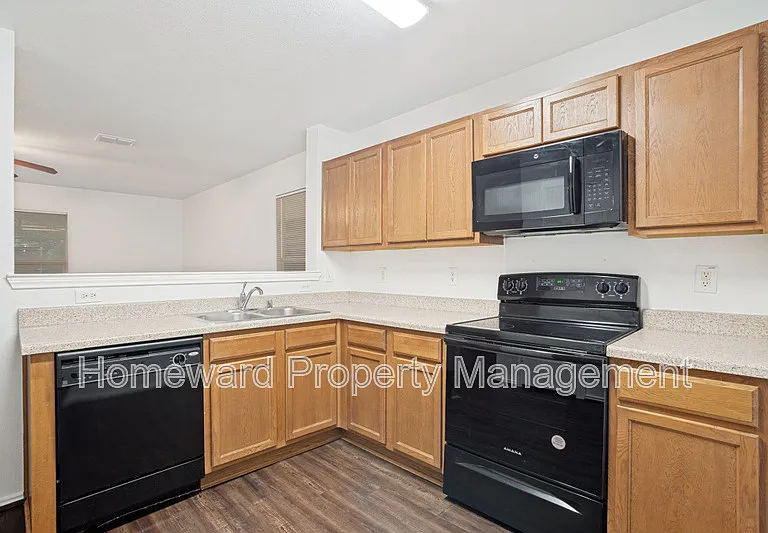 16701 Windthorst Way — Photo 5