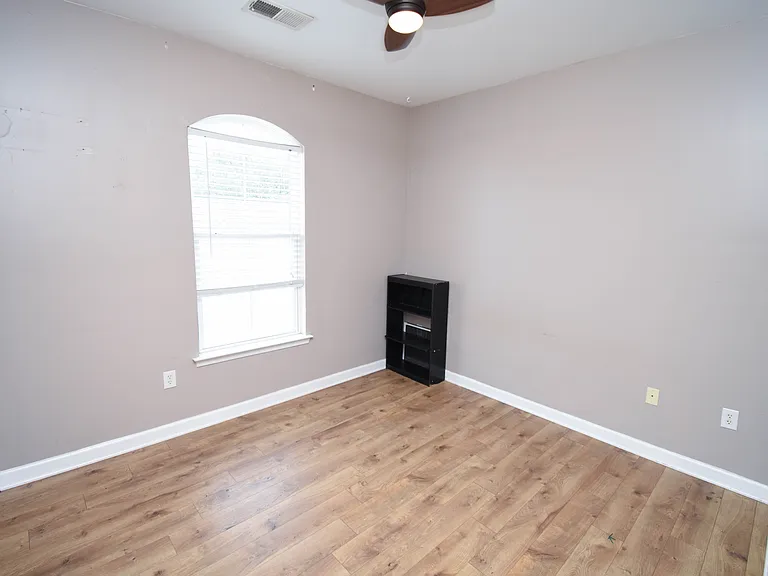3564 Alexandria Ave #1 — Photo 11