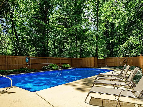 3rd image of 797 Merrills Cove Rd
