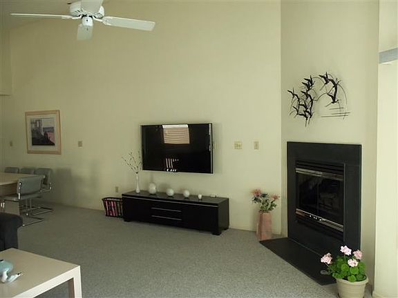 5th image of 13 69th St W #B