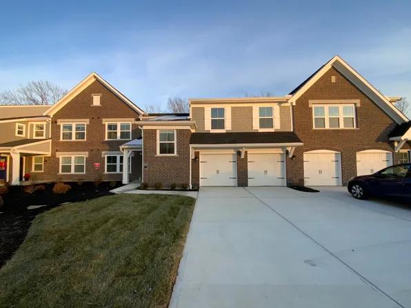 2740 Amberwood Dr, Dayton, OH