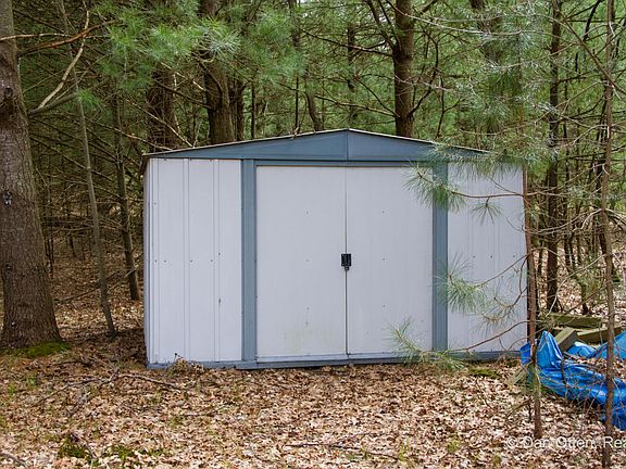 5th image of 333 E Pierce Dr