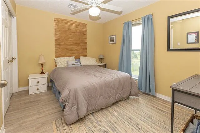 26321 Mildred Dr — Photo 16